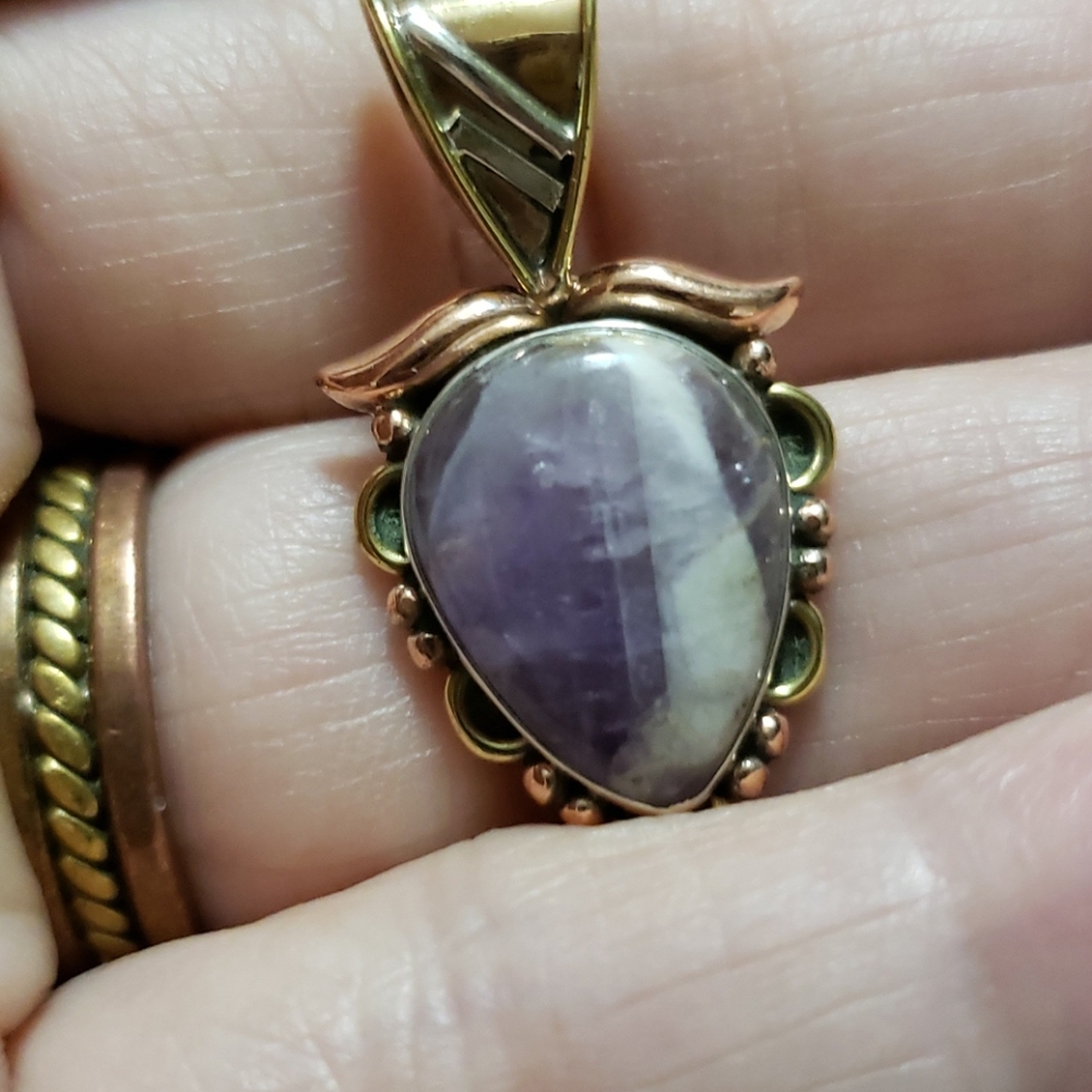 NEW Tiffany stone pendant